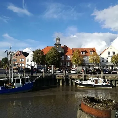 Holiday home Land Und Og